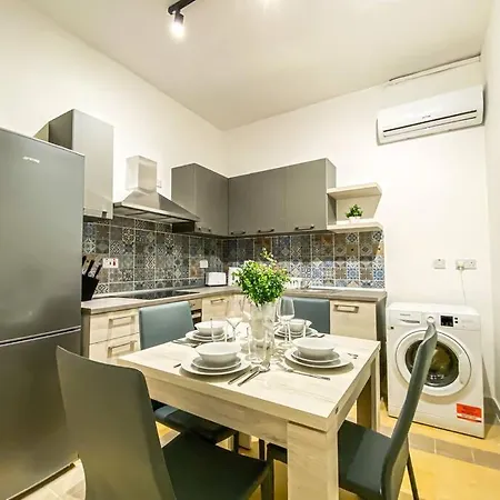 アパート Sunfire 1 - Sliema Strand,